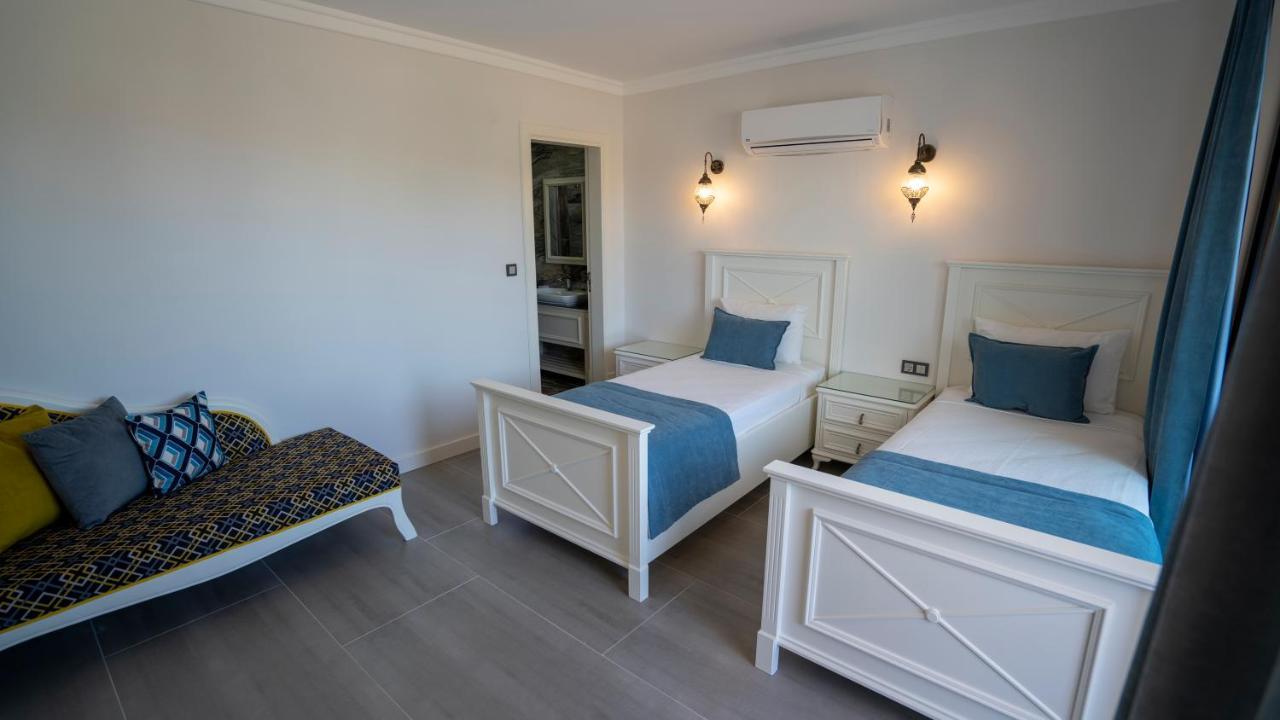 Rota Seaside Otel Cunda Exteriör bild