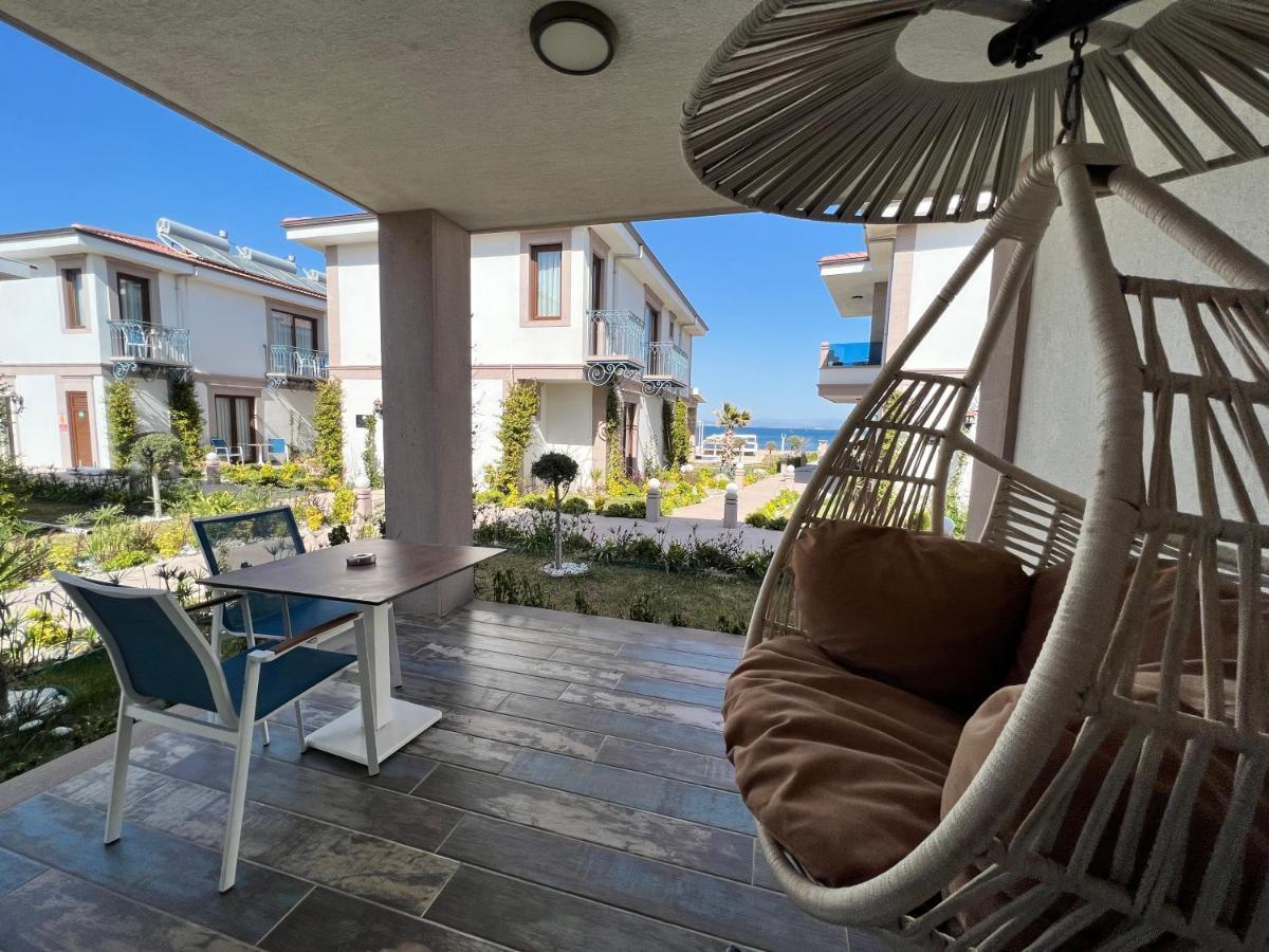 Rota Seaside Otel Cunda Exteriör bild